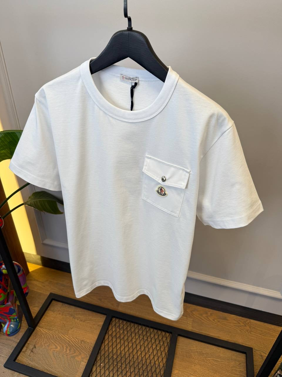 Moncler T-shirt