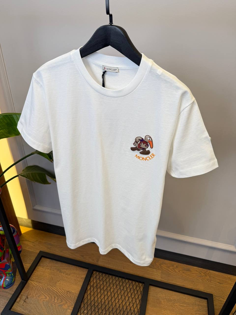 Moncler T-shirt