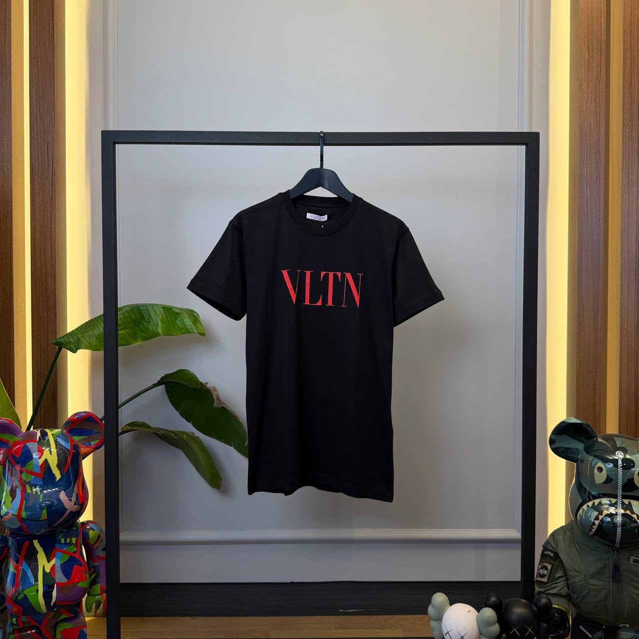 VLTN T-shirt