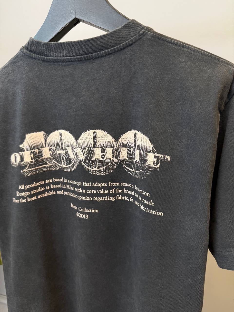 Off-White T-shirt